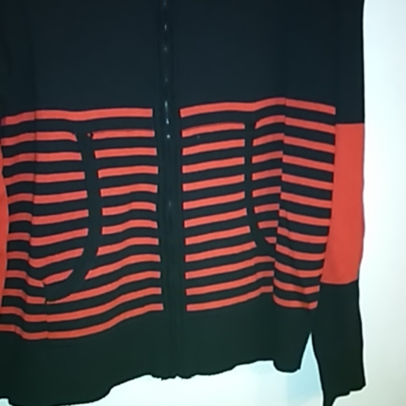 Repair Black/Red zip up sweater XXL - Picture 6 of 6